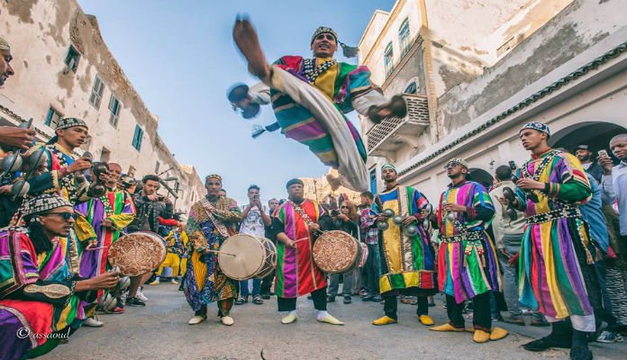 Essaouira Day Trip from Marrakech: The Complete 2026 Guide Gnaoua musicians Essaouira medina families couples day trip from Marrakech culture